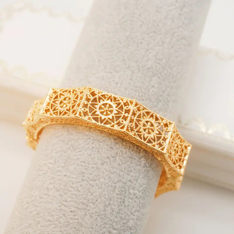 1pc Elegant Boho 12-Pointed Star Open Cuff Bracelet for Women, 24K Golden Plated