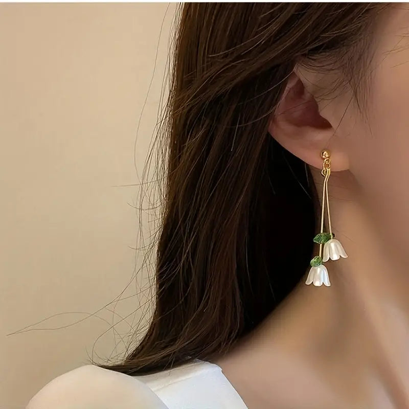 Exquisite Lily Of The Valley Pendant Dangle Earrings