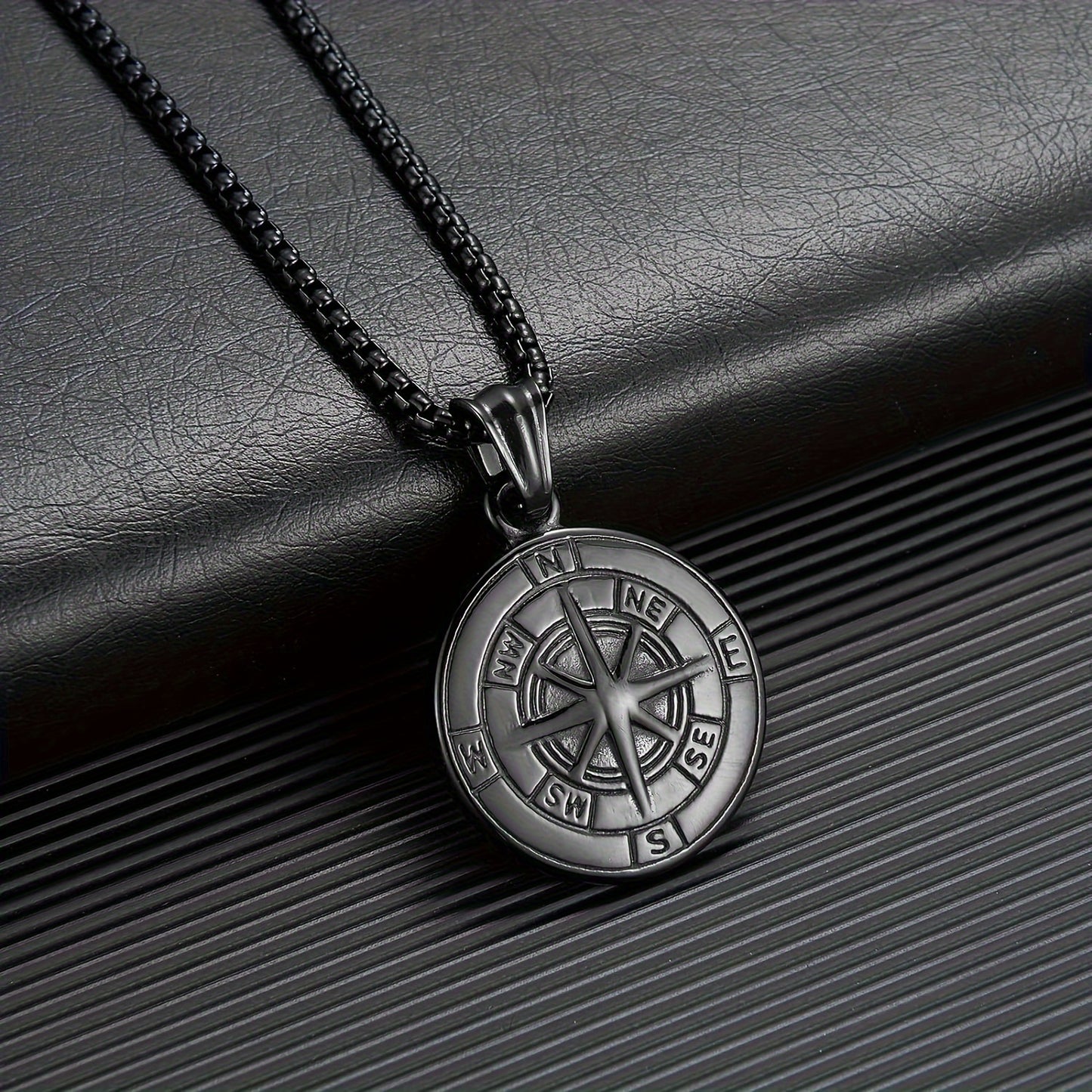 Trendy Retro Compass Necklace Embossed Octagonal