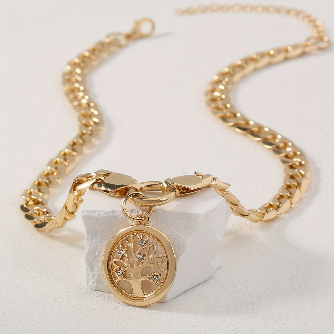 2pcs/set Layered Necklace, Classic Retro Life Tree Pattern Round Pendant Necklace, Chunky Cuban Link Chain Necklace Trendy Vacation Neck Jewelry