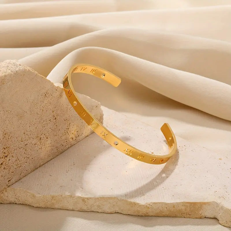 Exquisite Delicate Roman Numeral Cuff Bangle - Gold Plated Hand Jewelry for Women
