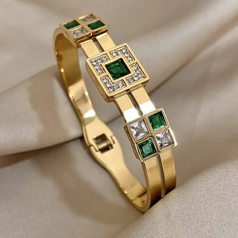 Luxury Stainless Steel Bracelet with Green Synthetic Cubic Zirconia