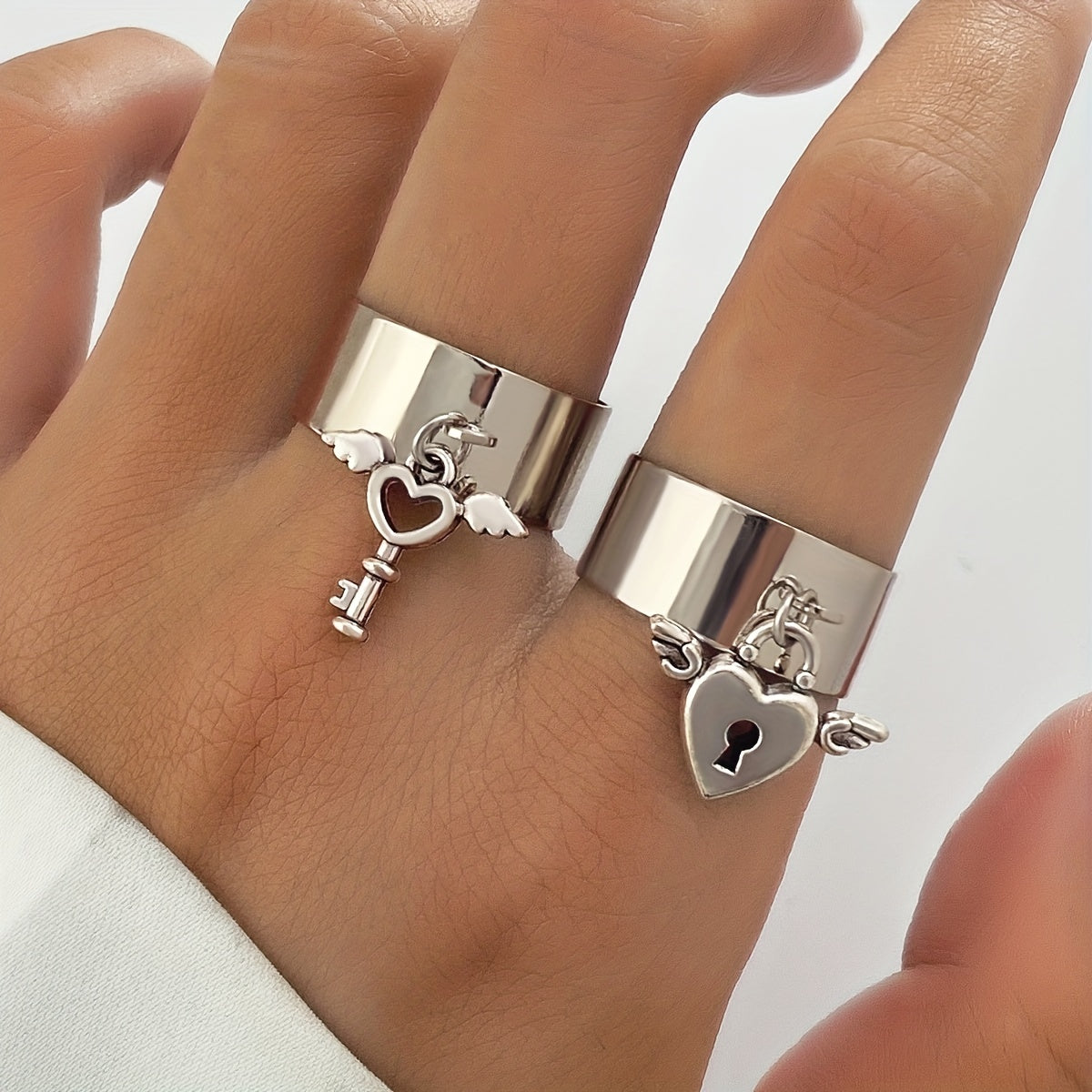 2pcs Fashion Wide Ring With Cute Key/ Lock Pendant Adjustable Cuff Ring