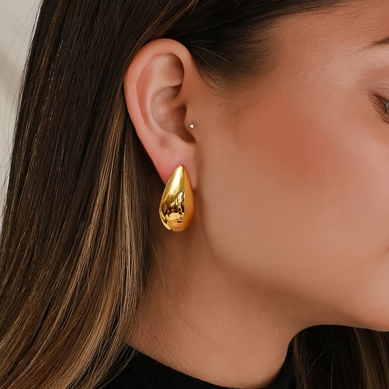 Creative Glossy Chunky Water Drop Shaped Stud Earrings 18K Gold Plated