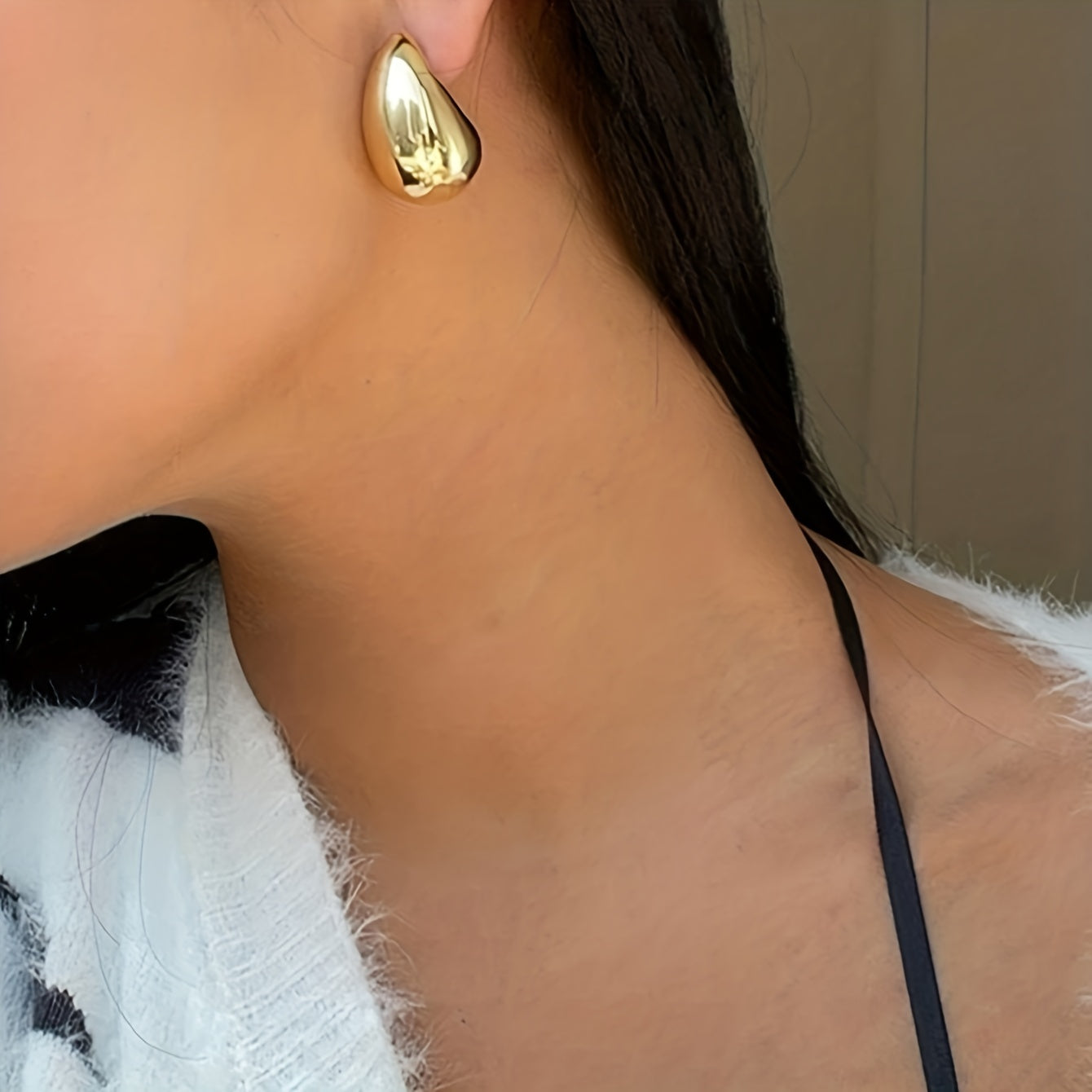 Creative Glossy Chunky Water Drop Shaped Stud Earrings 18K Gold Plated