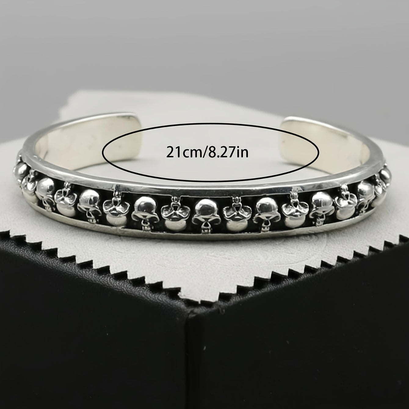 Dark Gothic Style Bracelet, Skull Punk Open Bangle, Men's Vintage Alloy Bracelet