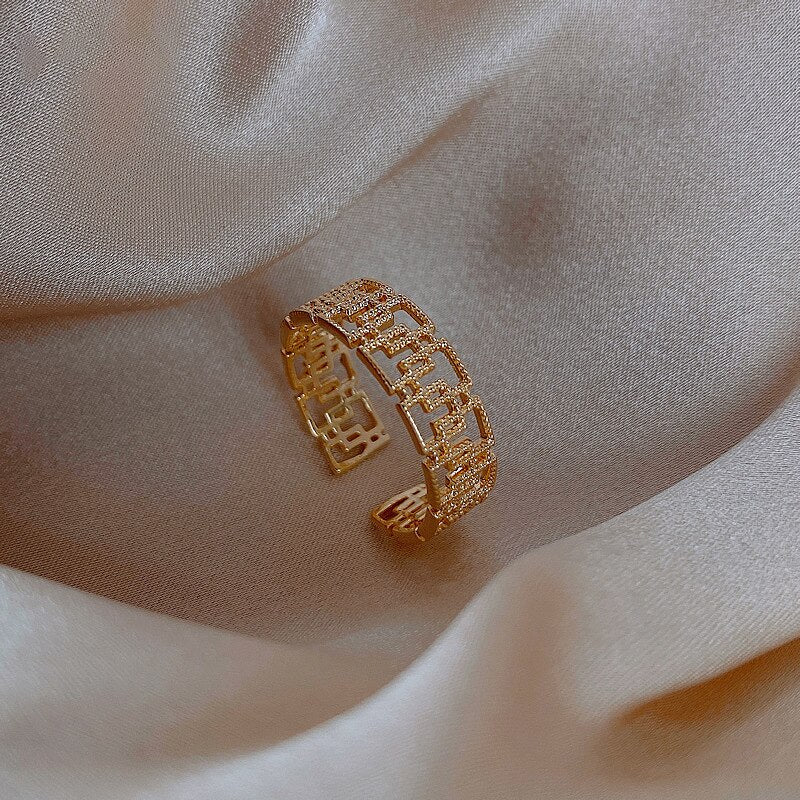 1PC Hollowed-out Geometric Square Open Ring Classic Gold-color Great Wall Design Rings For Women Men Finger Jewelry