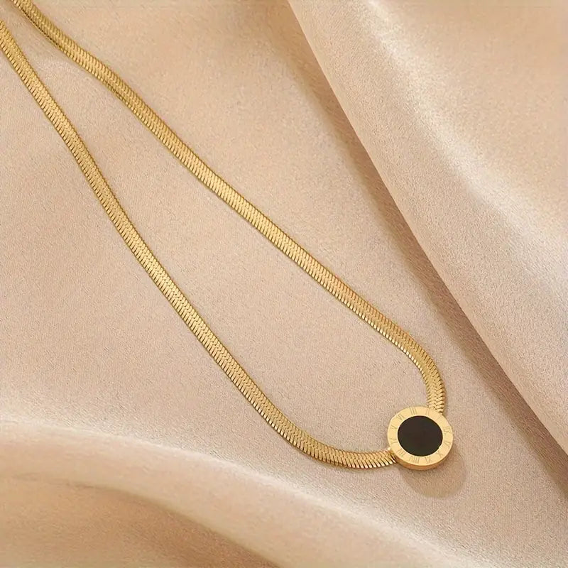1PC Stainless Steel Golden Roman Numeral Round Pendant Necklace