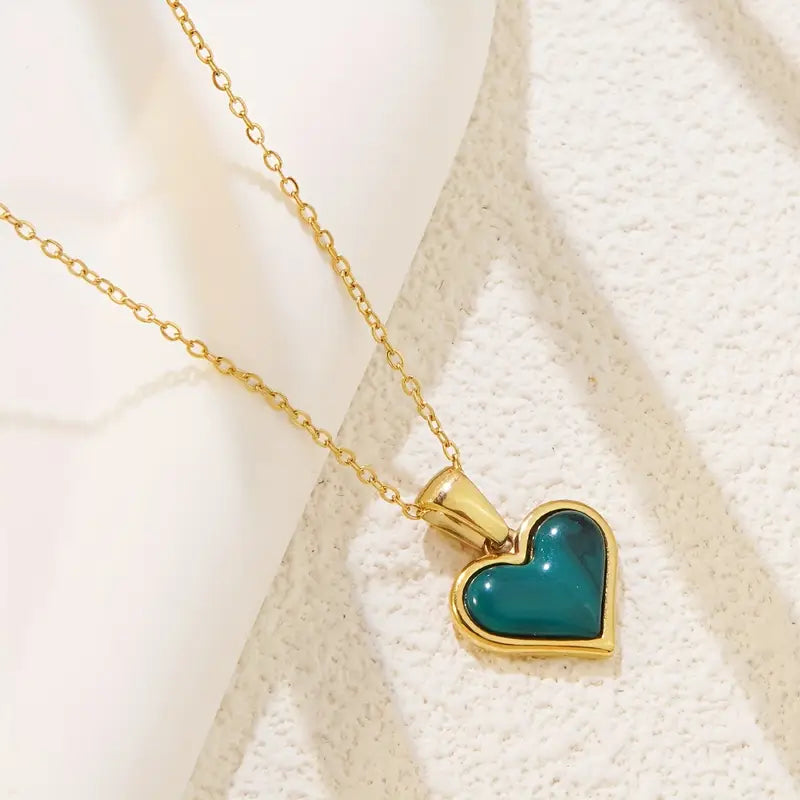 Simple Heart Pendant Necklace, Alloy Multicolor Love Charm for Men and Women