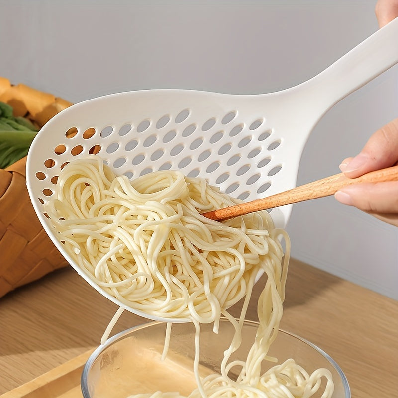 Multi-Purpose Kitchen Colander - Long Handle, Leak-Proof Mesh, Non-Slip Design
