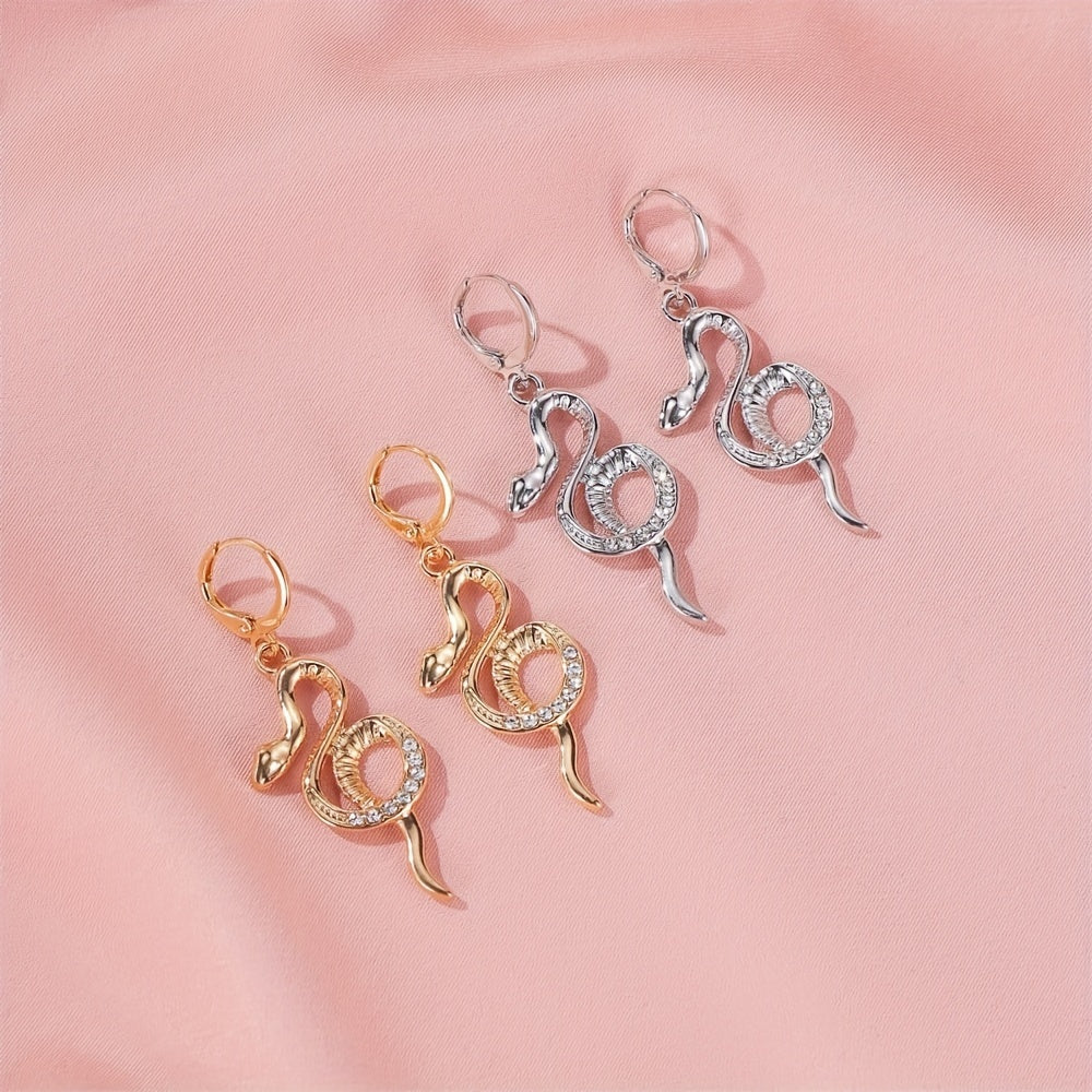 Fashion Creative Inlaid Rhinestone Snake Shape Dangle Earrings.