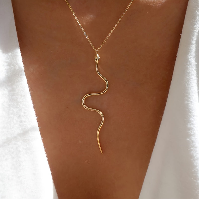 Simple Snake Pendant Necklace Ladies Daily Dating Holiday Jewelry Ornament For Women