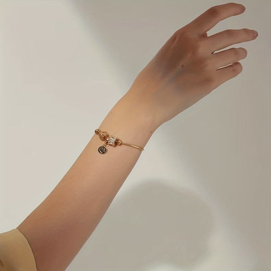 Trendy Hollow Heart Charm Bracelet - The Perfect Birthday Gift For Your Loved One