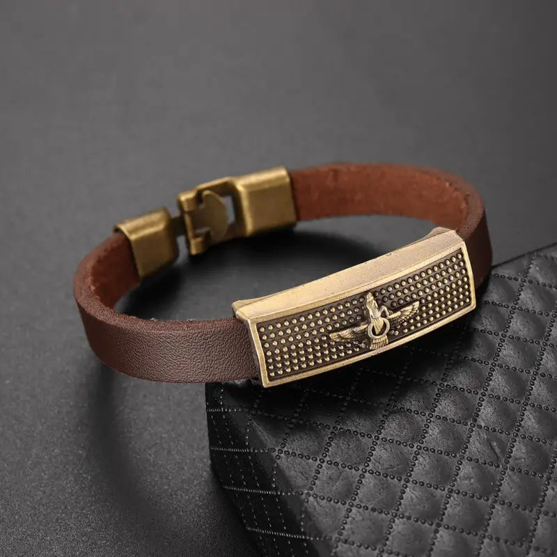 Fashionable Retro Style Engraved Wristband, 1pc, PU Leather