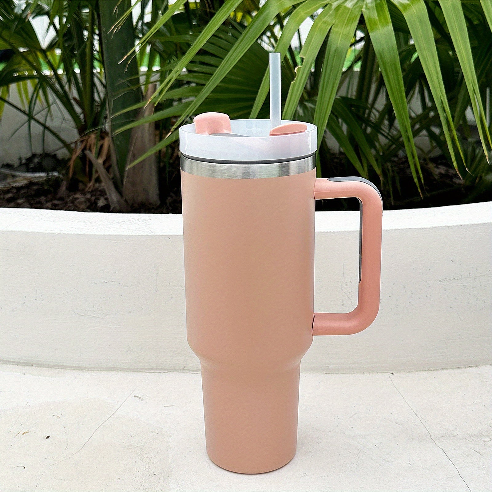 Large Capacity 40oz Outdoor Water Cup With Handle, Ice Tumbler