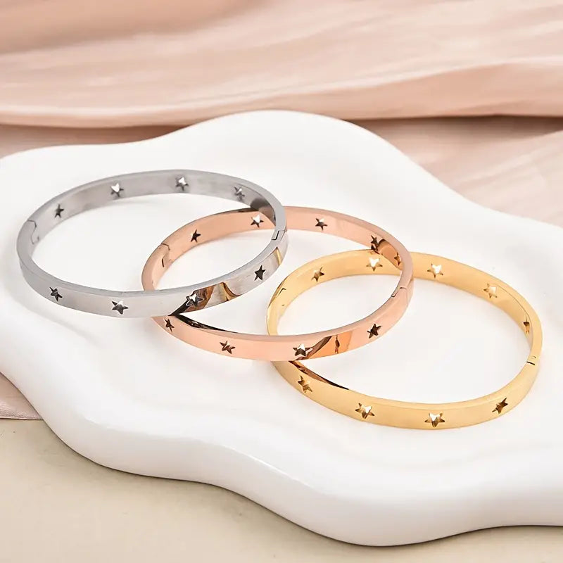 Elegant Minimalist Hollow Star Stainless Steel Bangle - Fashionable Men's Business Daily Wear Accessory