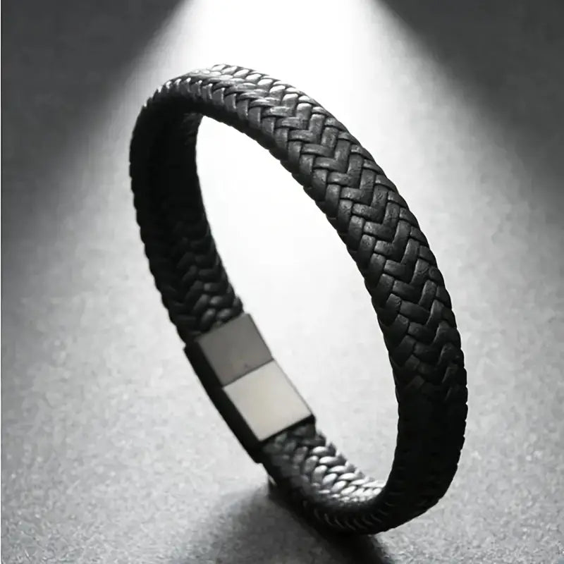 Men's Bracelet, Retro PU Leather Braided Bracelet, Magnet Buckle Bracelet