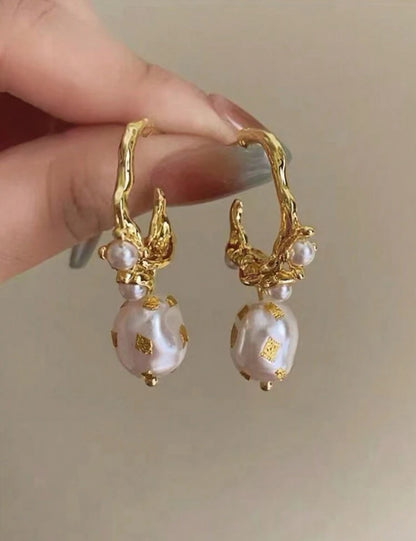French Vintage Pearl Gold Color C-shaped Hoop Earrings