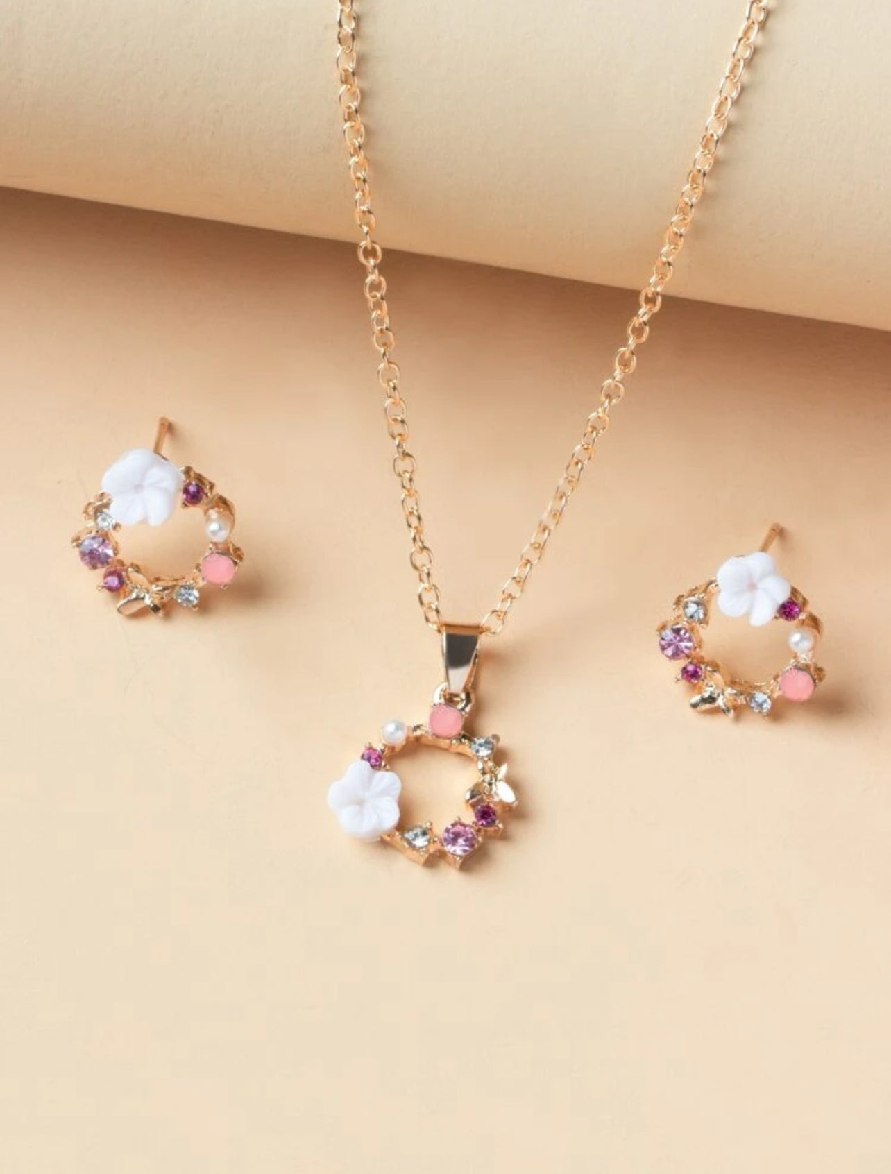 3pcs Shiny Multicolor Romantic Flower Design Stud Earrings, Necklace