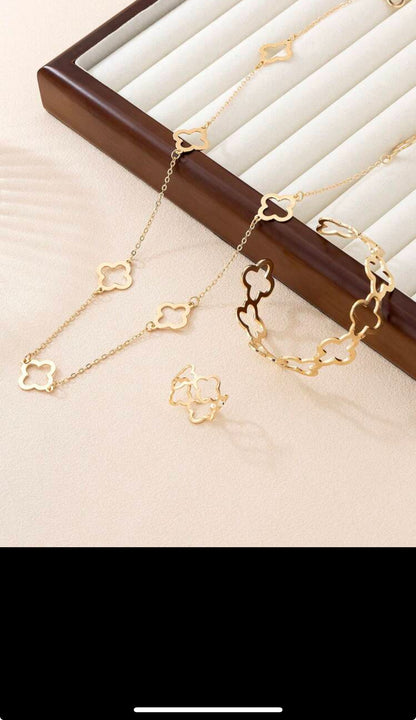 Elegant Four-Leaf Clover Jewelry Set - Simple Style Alloy Necklace, Bracelet, and Ring