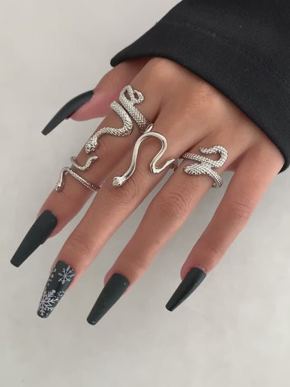 4pcs Vintage Stacking Rings Retro Snake Design Suitable For Women