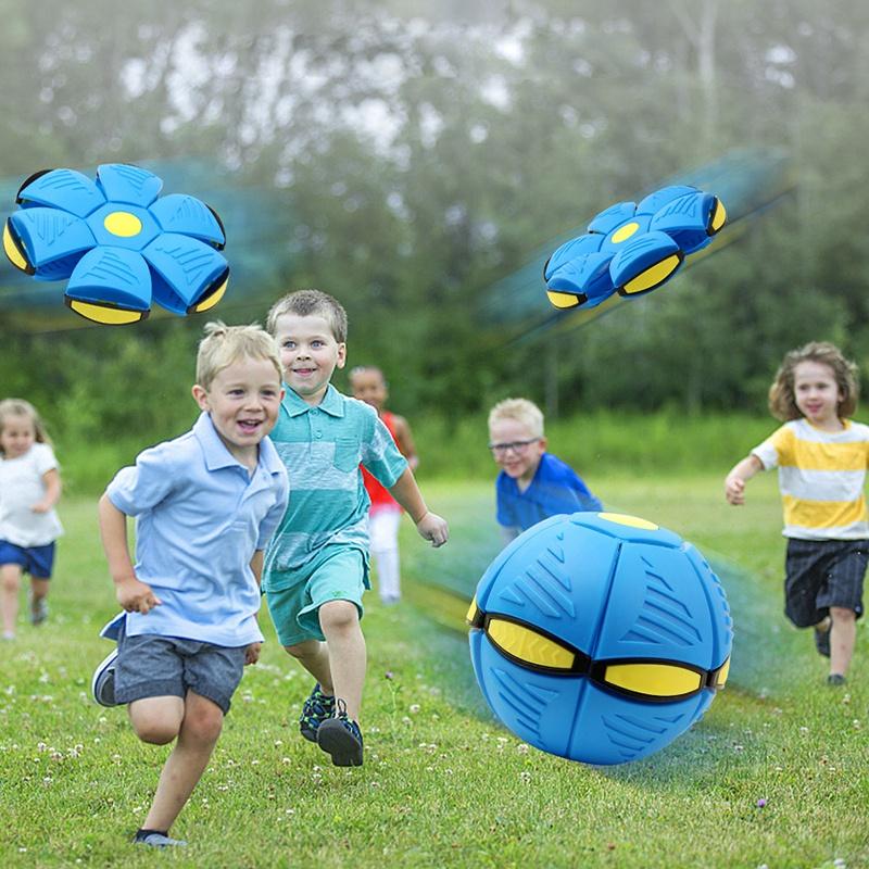 Flying UFO Flat Throw Disc Ball With Light Toy Flying Saucer Ball